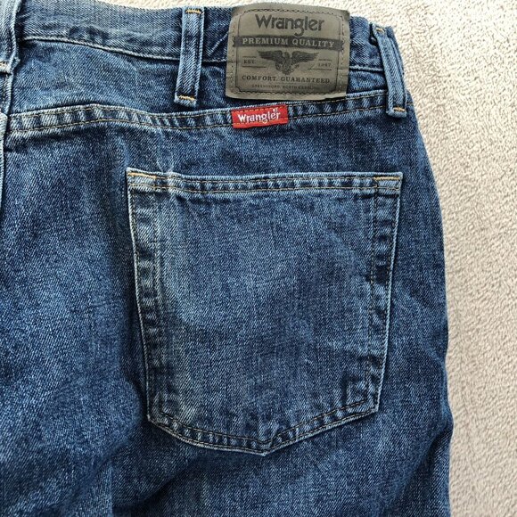 Wrangler Men Jeans Size 38x30 Blue Denim Classic Straight Leg Casual 100% Cotton - Picture 9 of 14